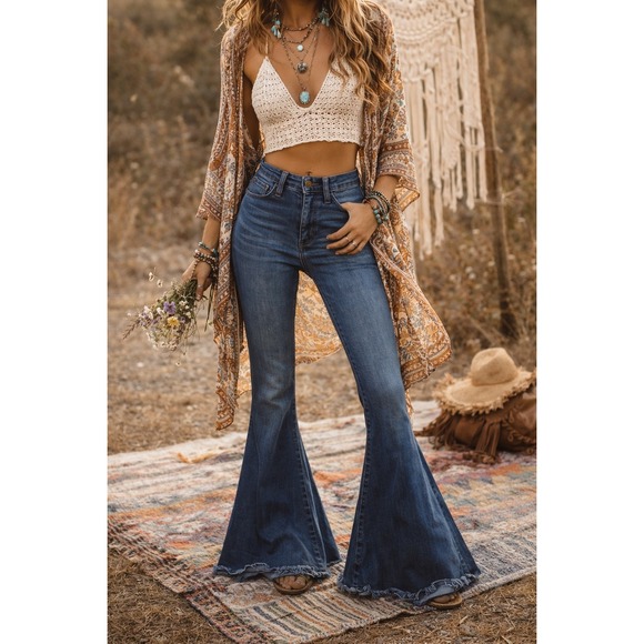 Judy Blue Denim - Judy Blue Bell Bottom Flare Jeans Blue Denim Boho Hippie 90s Sz 3 Fits 24x30 Mid